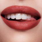 CHARLOTTE TILBURY Flawless Lip Blur