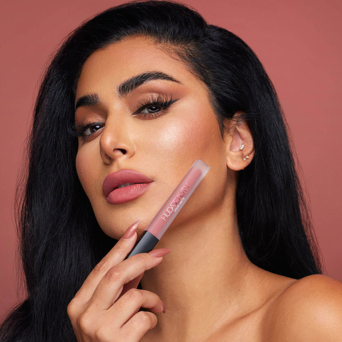 HUDA BEAUTY Matte Lipstick
