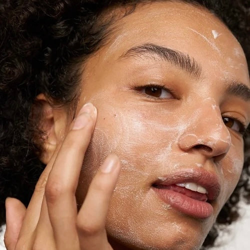 SKIN1004 Madagascar Centella Gel Nettoyant Eclaircissant