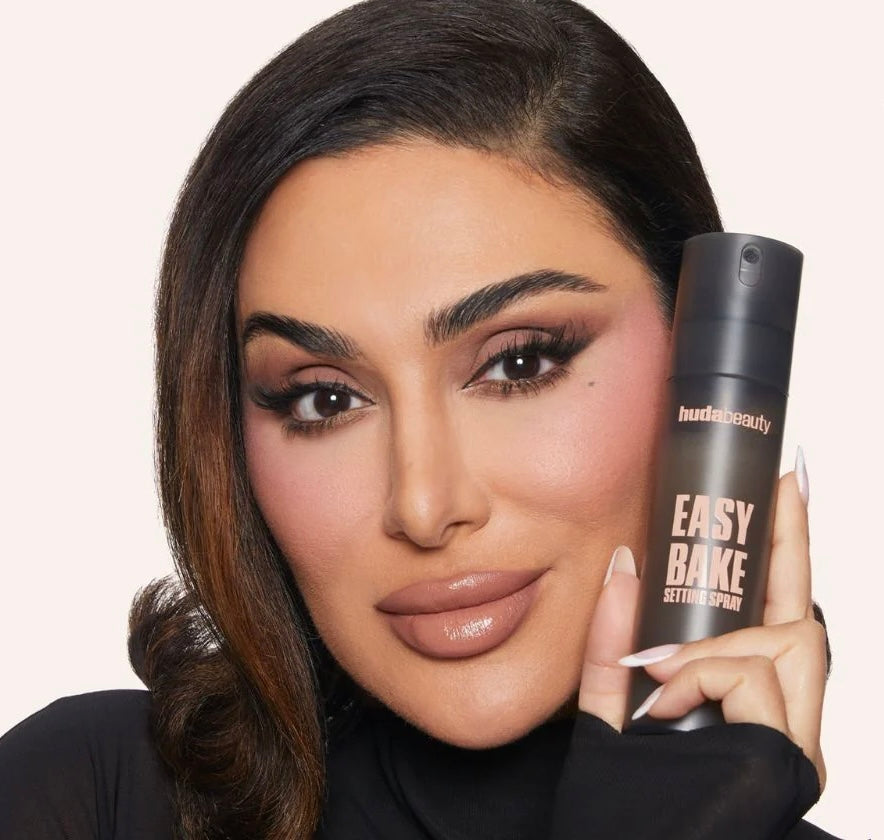 HUDA BEAUTY Easy Bake 16H Setting Spray